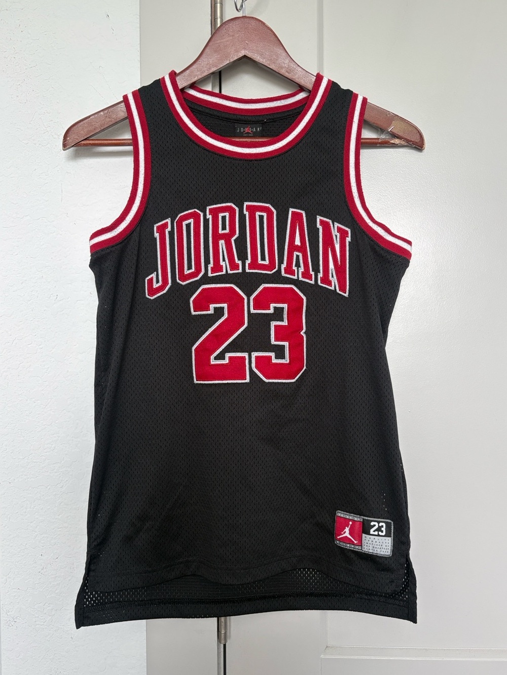 JORDAN #23 BLACK RED STITCHED JERSEY KIDS MEDIUM